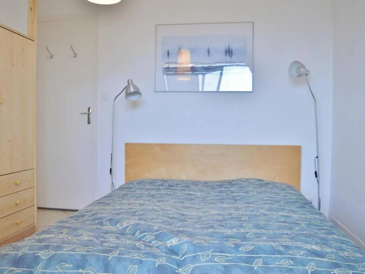 Appartement T2 Avec Parking Au Lavandou, Pieds Dans L'Eau - Fr-1-251-210 Le Lavandou 0*,  France